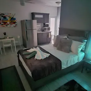 Apartment Urban One @ Roosevelt 457, San Juan