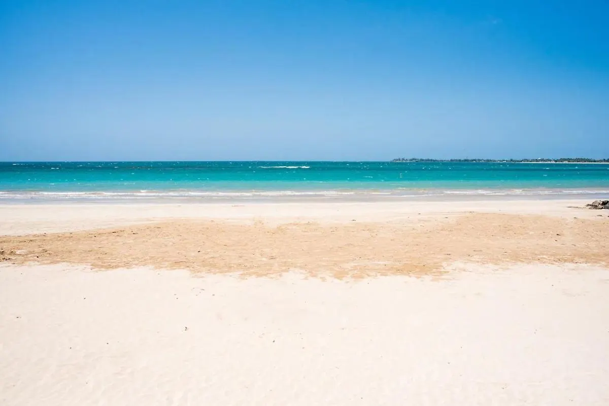 Beach Front 2 Bedroom 1 Bathroom Apt. San Juan Portoryko